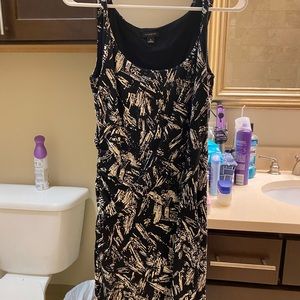 Ann Taylor Size 6 fitted dress
